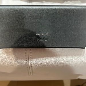 Fendi fs5330 sunglasses